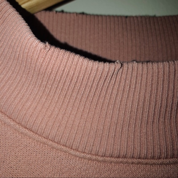 Aerie Blush Fleece Crew Neck - Picture 3 of 3